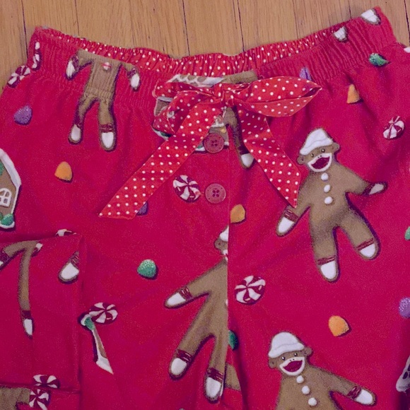 NICK&NORA FLANNEL PJ SET, sock monkey Christmas gingerbread house Size Small EUC - Picture 6 of 8